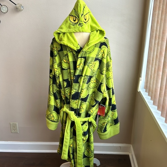 Grinch New Mens Bathrobe Christmas Gift Plaid Sz L/XL - Picture 3 of 3